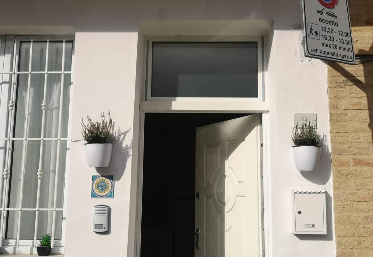 La Casetta Al Mare Civitanova Marche Exterior photo